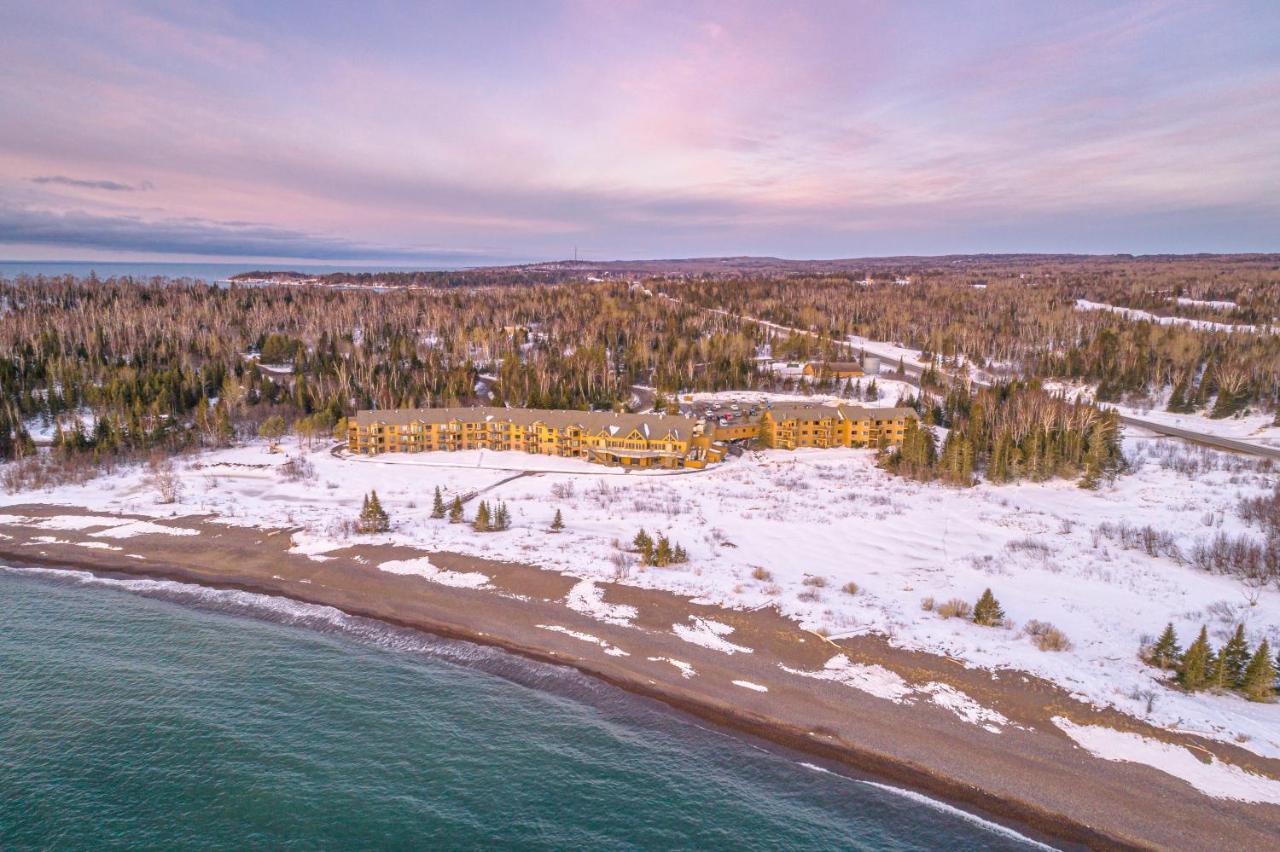 Superior Shores Resort Two Harbors Exteriör bild